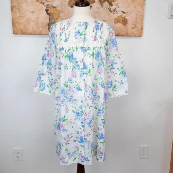 Vtg 70s floral cotton blend nightgown - Barbizon brand - Picture 11 of 11